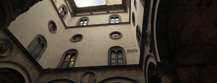Torre del Palazzo Vecchio is one of Lieux qui ont plu à Claudio.