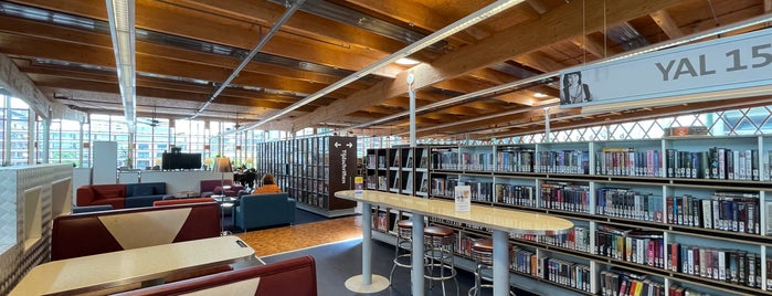 Bibliotheek Amstelveen Stadshart is one of NL Amstelveen.