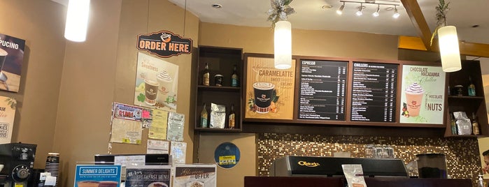 Gloria Jean's Coffees is one of Tempat yang Disukai Arie.