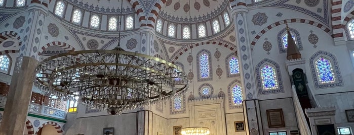 Bahçelievler Hafız Ali Camii is one of Istanbul.