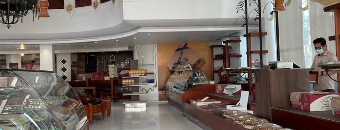 تمور الصالحية is one of Desserts/Bakeries in Riyadh 🍰🥐.