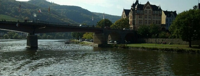 Bernkastel-Kues Brücke is one of Jens'in Beğendiği Mekanlar.