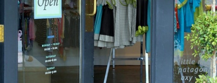Sela's Small Couture is one of Tempat yang Disukai Christine.