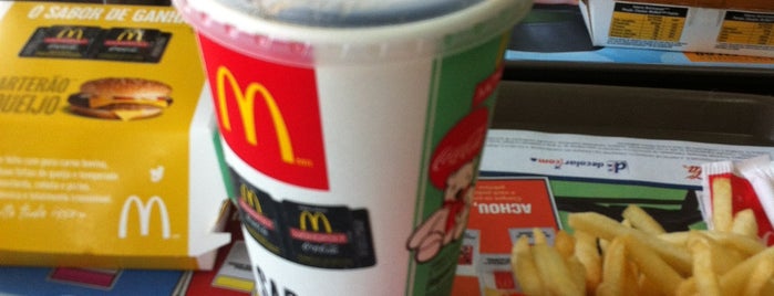 McDonald's is one of Lugares favoritos de Edenilton.