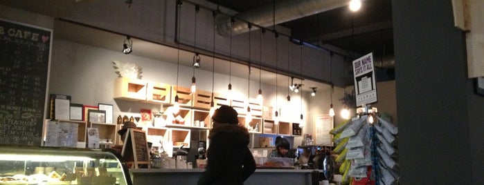 Café 232 is one of Brooklyn.