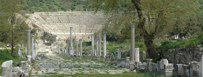 Büyük Tiyatro is one of Top 10 favorites places in Selcuk, Ephesus Turkey.