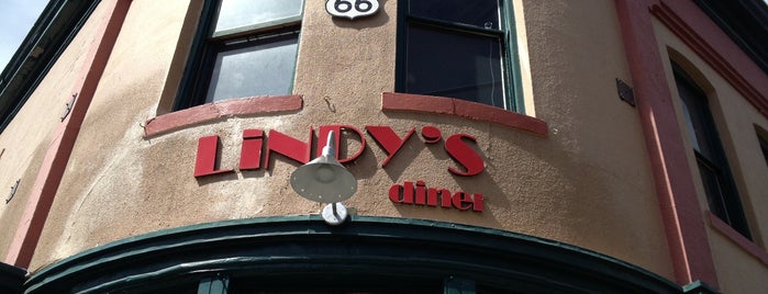 Lindy's Diner is one of Lieux qui ont plu à ᴡᴡᴡ.Marcus.qhgw.ru.