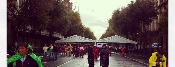 Av. 20 De Noviembre is one of Locais curtidos por Mary Toña.