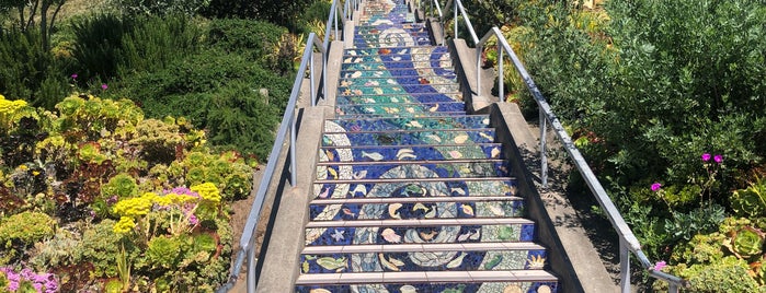 15th Ave Steps is one of Tantekさんのお気に入りスポット.