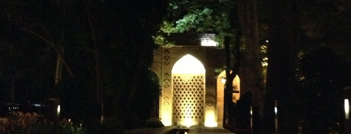 Bagh-e Irani | باغ ایرانی is one of Locais salvos de Nojan.