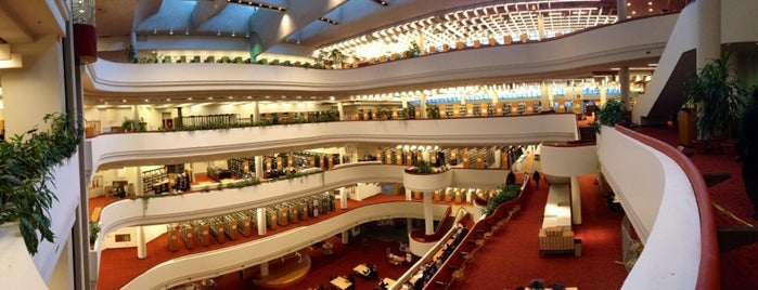 Toronto Public Library - Toronto Reference Library is one of T'ronto.