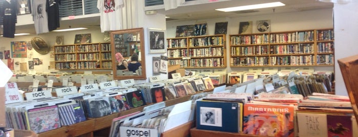 Nuggets Records is one of Boston.