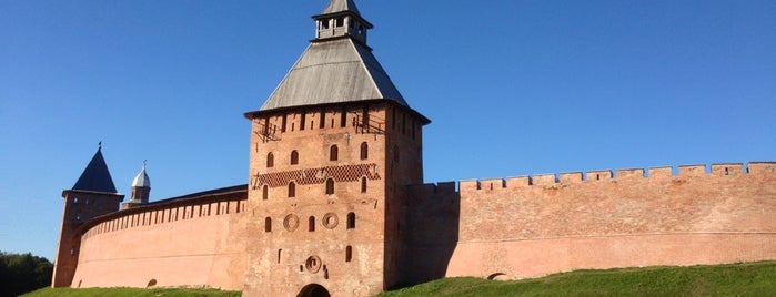 Novgorod Kremlin is one of Замки и крепости России.