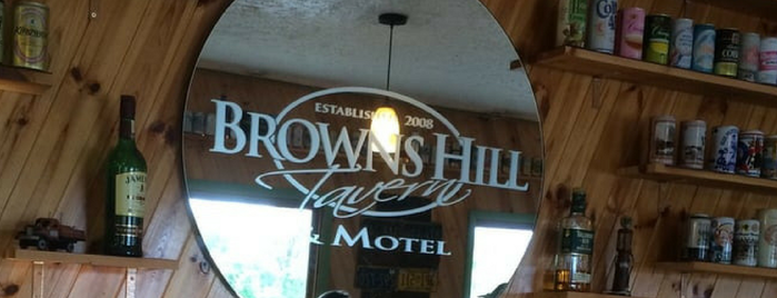 Browns Hill Tavern & Motel is one of Tempat yang Disukai Pete.