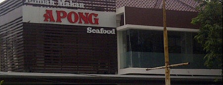 RM Seafood Apong is one of Enjoy Makassar!.