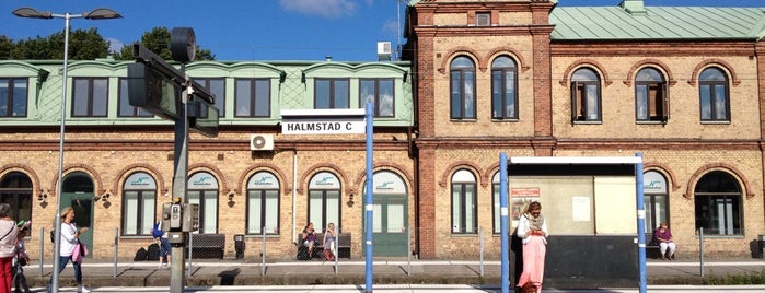 Halmstad Centralstation (J) is one of Locais curtidos por Helen.