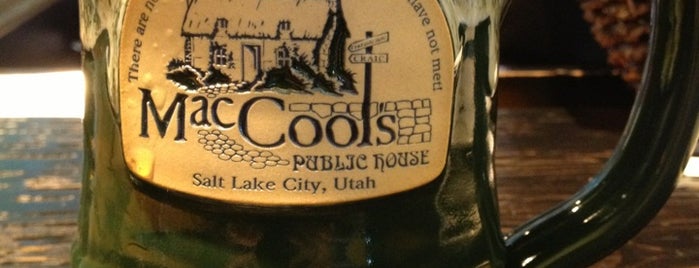 MacCool's Public House is one of Lugares favoritos de Roxy.