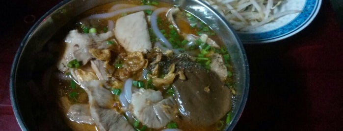 Bánh canh Gia Lai is one of food places in HCMC.