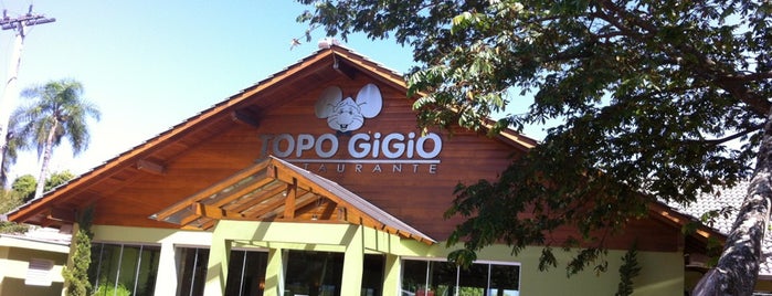 Restaurante Topo Gigio is one of สถานที่ที่บันทึกไว้ของ Marcelo.