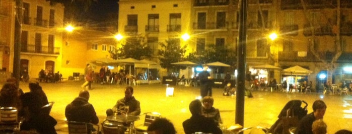 Plaça del Sol is one of Bars in Barcelona.