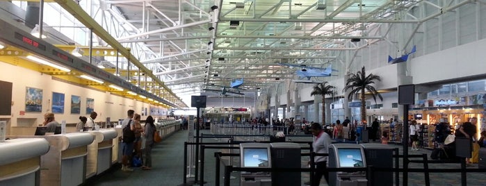 Fort Lauderdale-Hollywood International Airport (FLL) is one of Favorites.