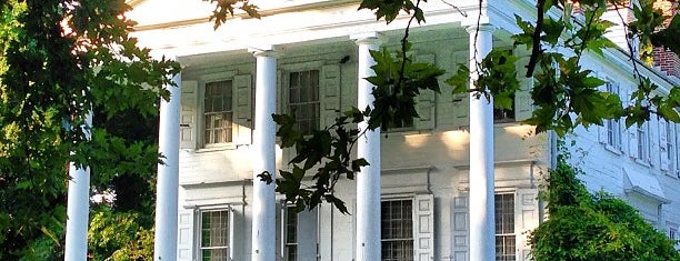 Historic Hatfield House is one of สถานที่ที่บันทึกไว้ของ Katherine.