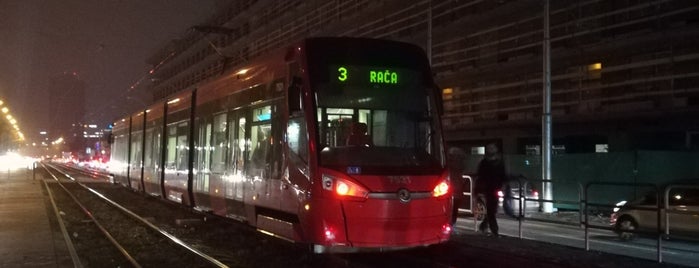 Ursínyho (tram, bus) is one of Bratislava MHD Električka 3.