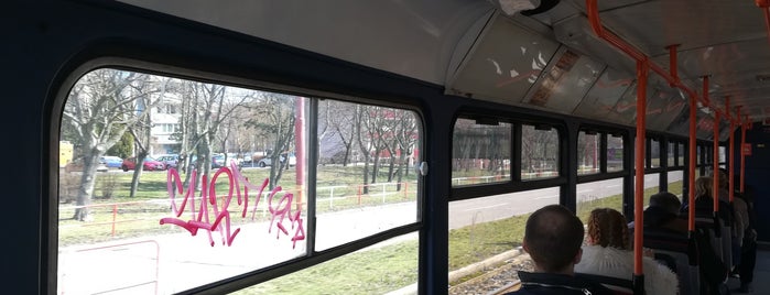 Linka č. 5 | Pri kríži – Komisárky is one of Bratislava MHD Električky.