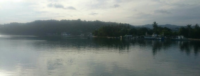 Dermaga Ferry Poka is one of Explore Ambon.