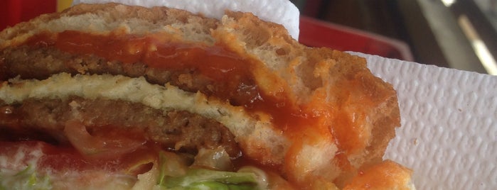 Pis Burger is one of 20 favorite restaurants.
