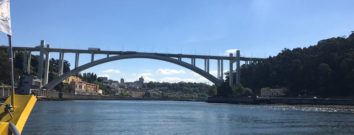 Porto is one of Orte, die Marcelle gefallen.