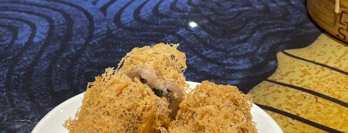 Golden Sands Restaurant is one of Posti che sono piaciuti a Jade.