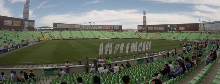 Estadio Corona Santos Laguna TSM is one of Lugares favoritos de Ernesto.