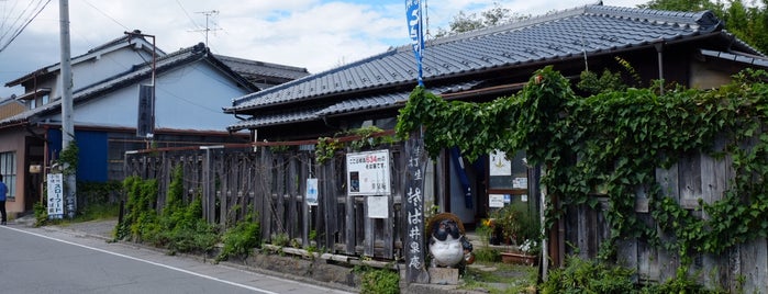 蕎麦倶楽部 井泉庵 is one of สถานที่ที่บันทึกไว้ของ Z33.