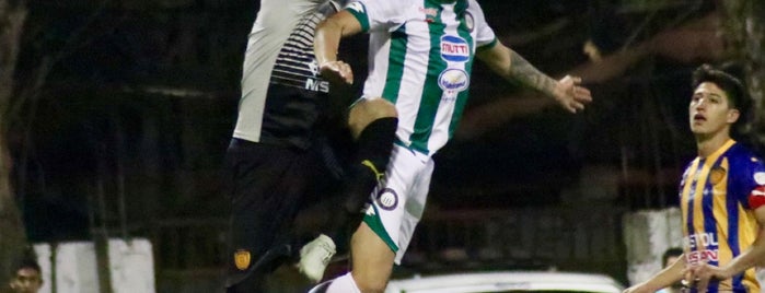 Club Rubio Ñu is one of Canchas de Futbol.