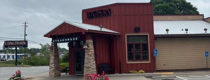 LongHorn Steakhouse is one of places we like to go.