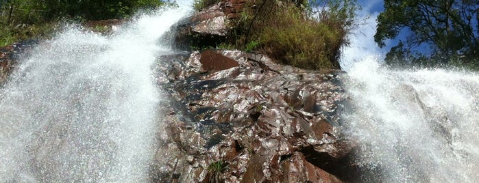 Recanto das Cachoeiras is one of สถานที่ที่ João Paulo ถูกใจ.