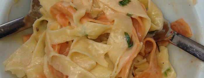 Pasta&pasta is one of Aysegul's Cesme Gunlugu.