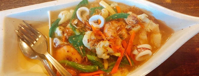 Southern Station Food is one of Makan @ Utara,MY #17.