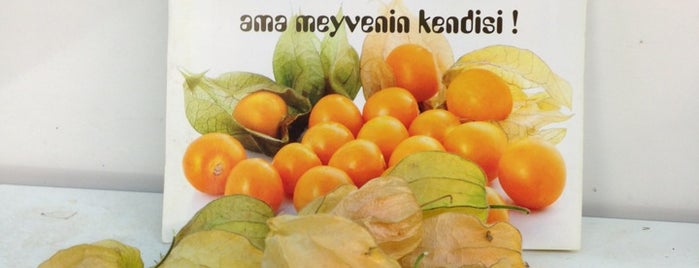 Genç Yıldırım Supermarket is one of Posti che sono piaciuti a Deniz.