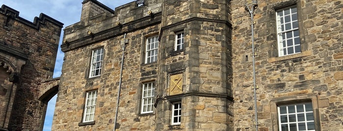 The Scottish Crown Jewels is one of Edinburgh.