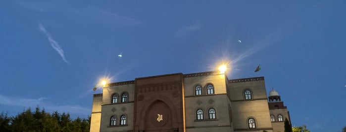 Mohammedi Park Masjid Complex is one of Masjids.
