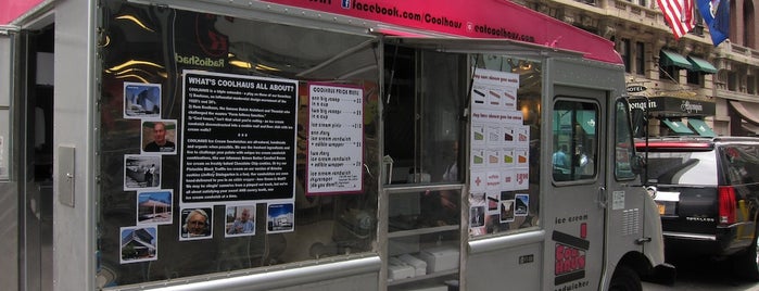 Coolhaus Ice Cream Truck is one of New York á la Cart Street Food List.