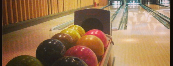 Village Fun N' Bowl is one of Internet in Salonica.