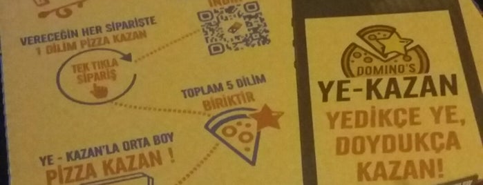 Domino's Pizza is one of Tempat yang Disukai Murat karacim.