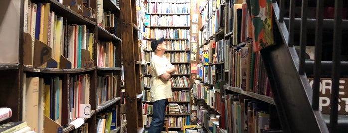 Westsider Rare & Used Books Inc. is one of Tonieさんのお気に入りスポット.