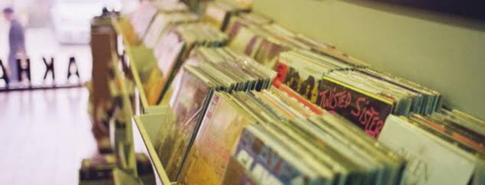 Zoinks Music and Books is one of Toronto | Record Stores.