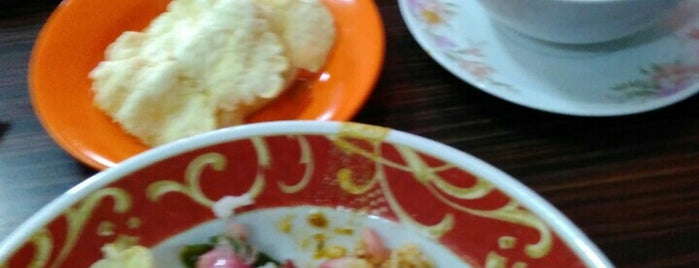 Mie Aceh Kota Sigli is one of Restaurant/Foodcourt.
