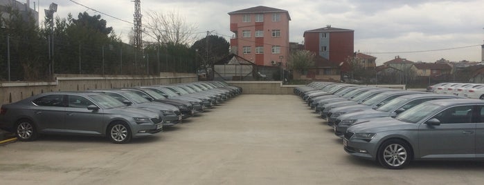 Metal Oto Car Rentral Service is one of Ahmet : понравившиеся места.