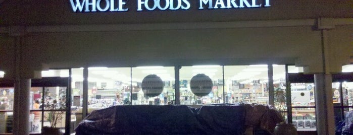 Whole Foods Market is one of Orte, die Justin gefallen.